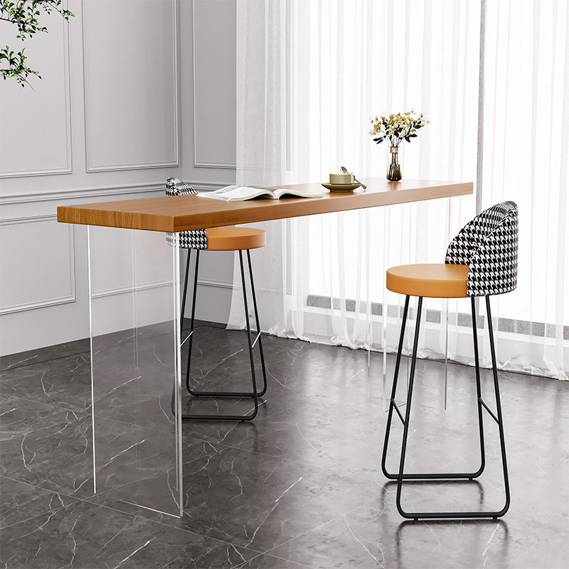 Nordic Acryl zwevende massief  - Tables recensie en prijs