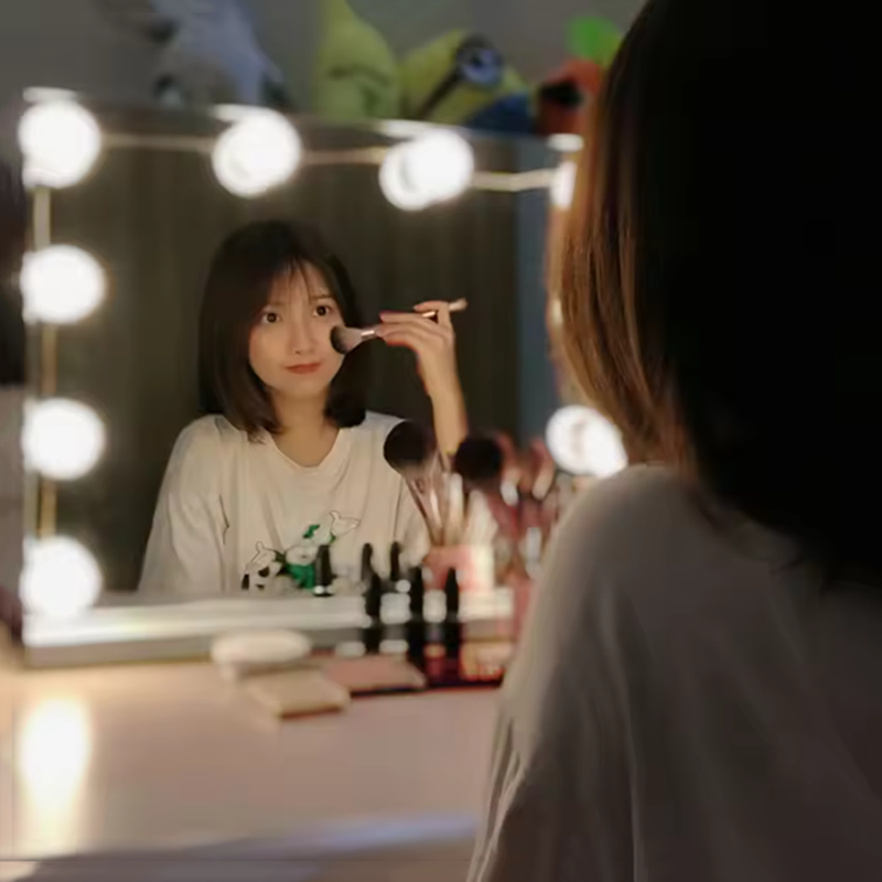 USB LED Hollywood Vanity Lamp  - Dressing Table Vanity With Lighted Mirror recensie en prijs