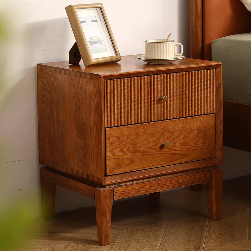 Retro nachtkastjes van massief - Solid Wood Nightstand 2 Drawers recensie en prijs